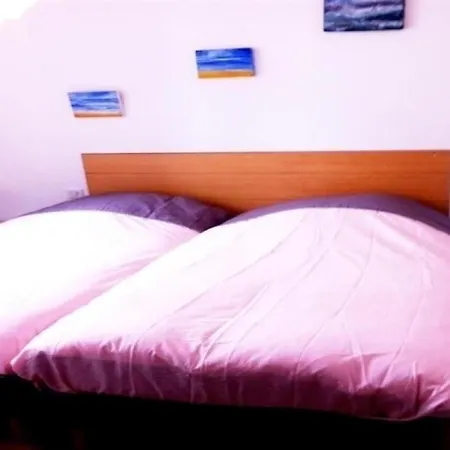 Villa Ars En Re Maison De Charme Avec Cour Privative *