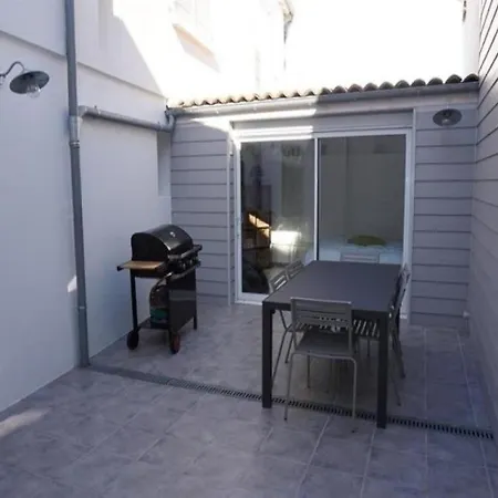 Ars En Re Maison De Charme Avec Cour Privative Villa